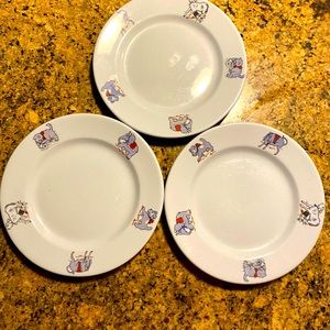 Childrens Vintage darling playful animal theme nursery plates.